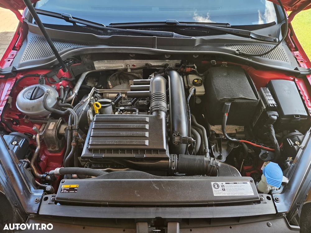 Volkswagen Golf 1.4 TSI (BlueMotion Technology) Comfortline - 23