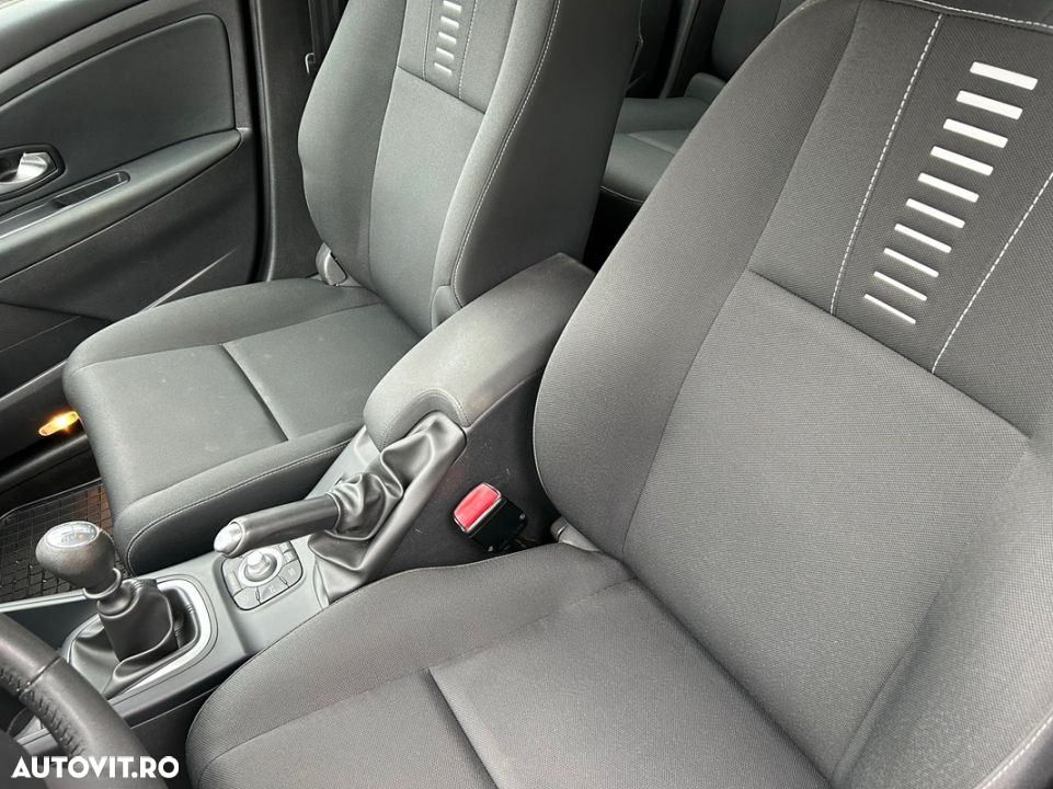 Renault Megane Grandtour ENERGY dCi 110 ECO2 EXPERIENCE - 26