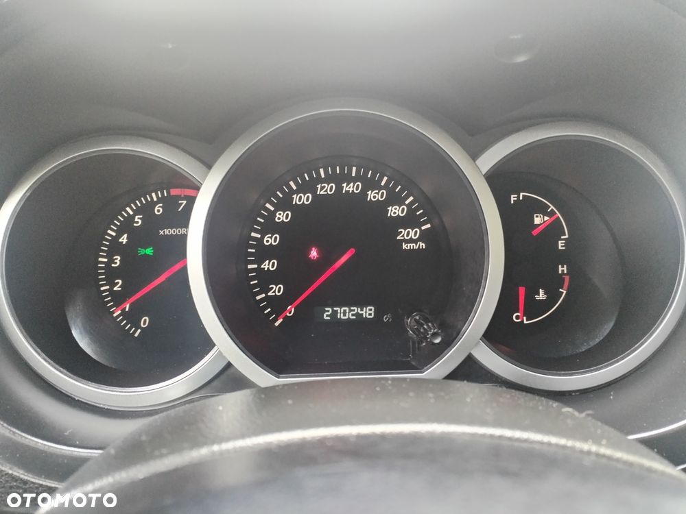 Suzuki Grand Vitara 2.0 Comfort Family - 22
