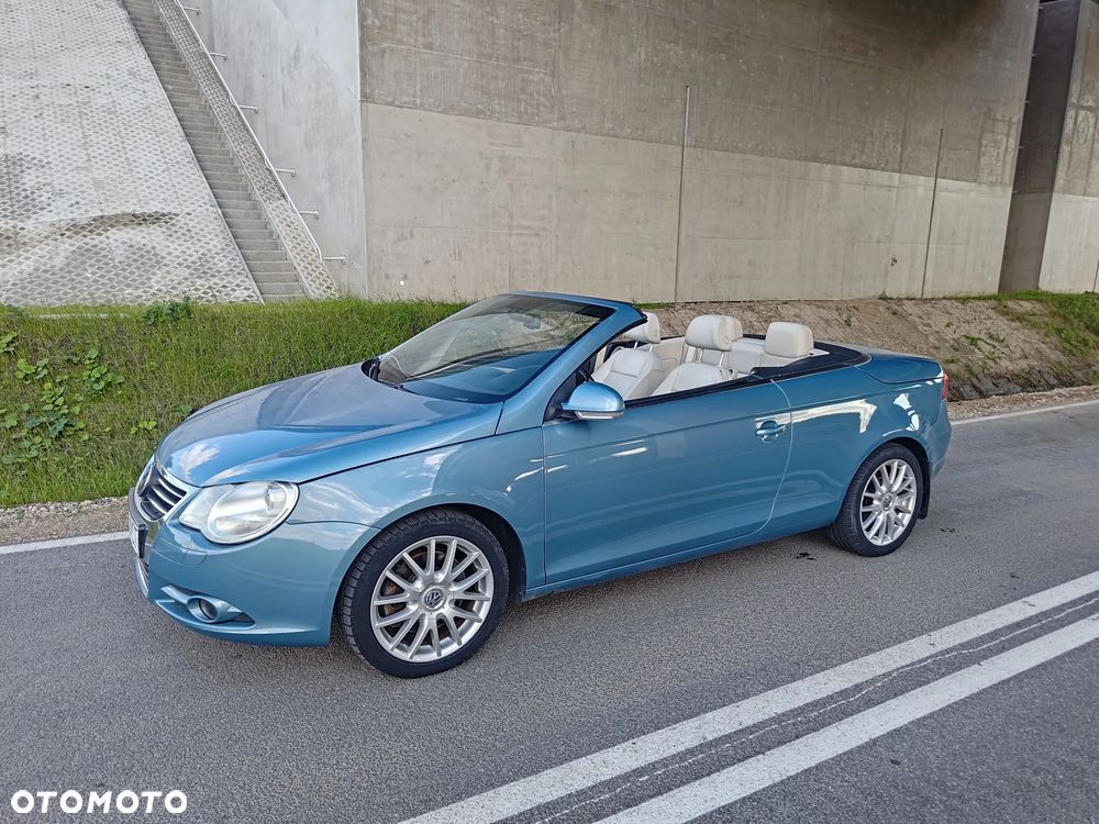 Volkswagen Eos - 1