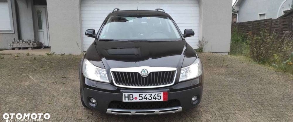 Skoda Octavia Combi 2.0 TDI DPF Scout 4x4 - 23