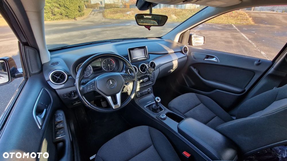 Mercedes-Benz Klasa B - 2