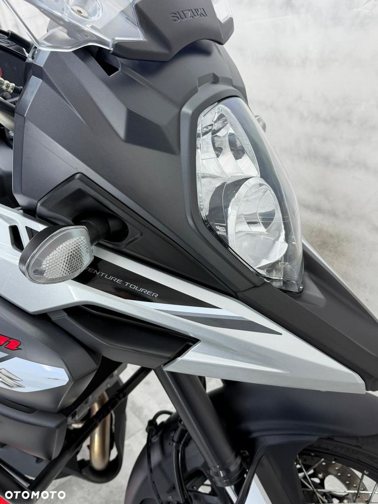 Suzuki V-STROM - 31