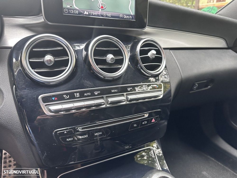 Mercedes-Benz C 220 d AMG Line - 40