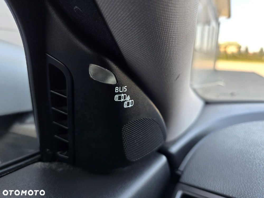 Volvo V50 2.0 Momentum - 20