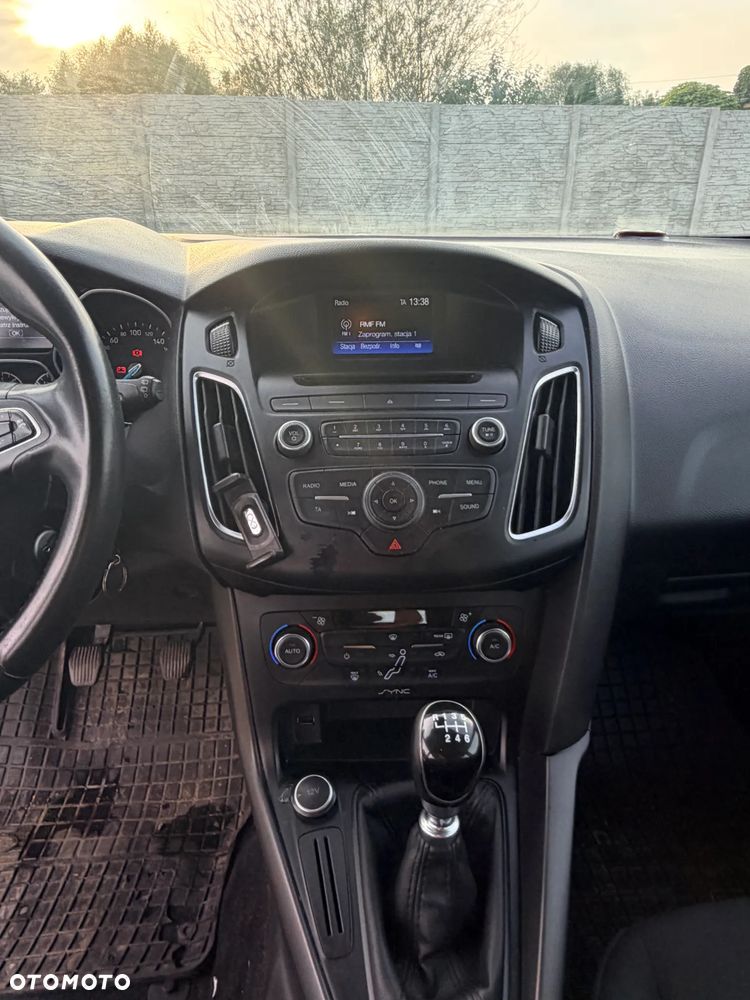 Ford Focus 1.5 TDCi Trend - 16