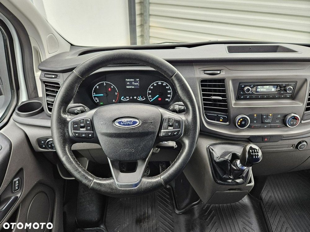 Ford Transit Custom - 8