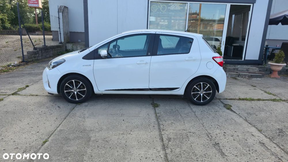 Toyota Yaris - 8