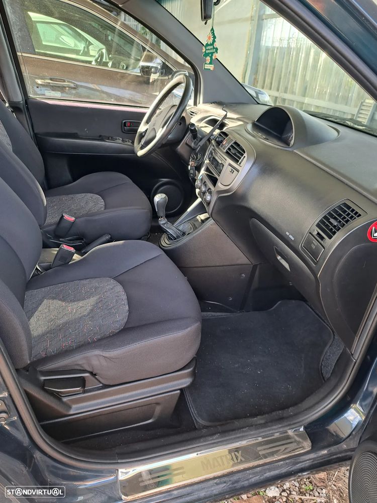 Hyundai Matrix 1.5 CRDi GLS - 6