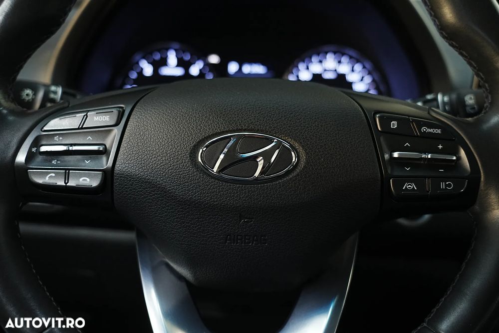 Hyundai i30 1.6 CRDI DCT Select - 23