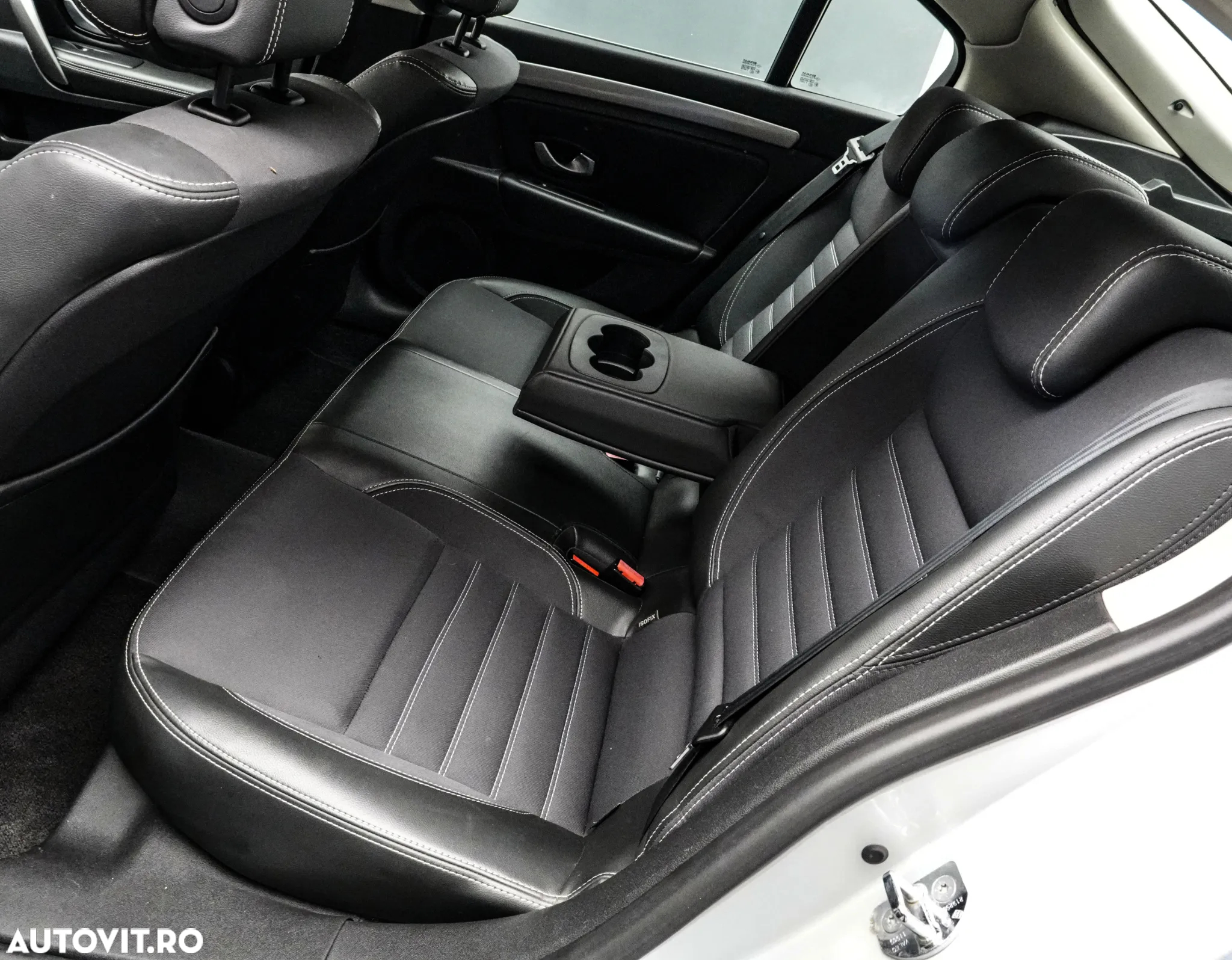 Renault Laguna Navi 2.0dCi Dynamique - 16