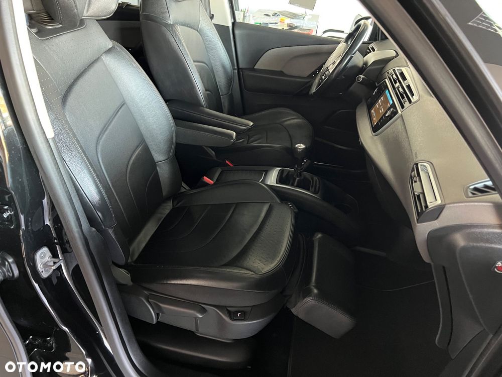 Citroën C4 Grand Picasso - 38