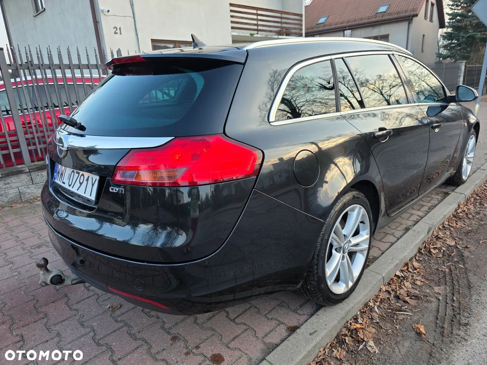 Opel Insignia 2.0 CDTI - 9