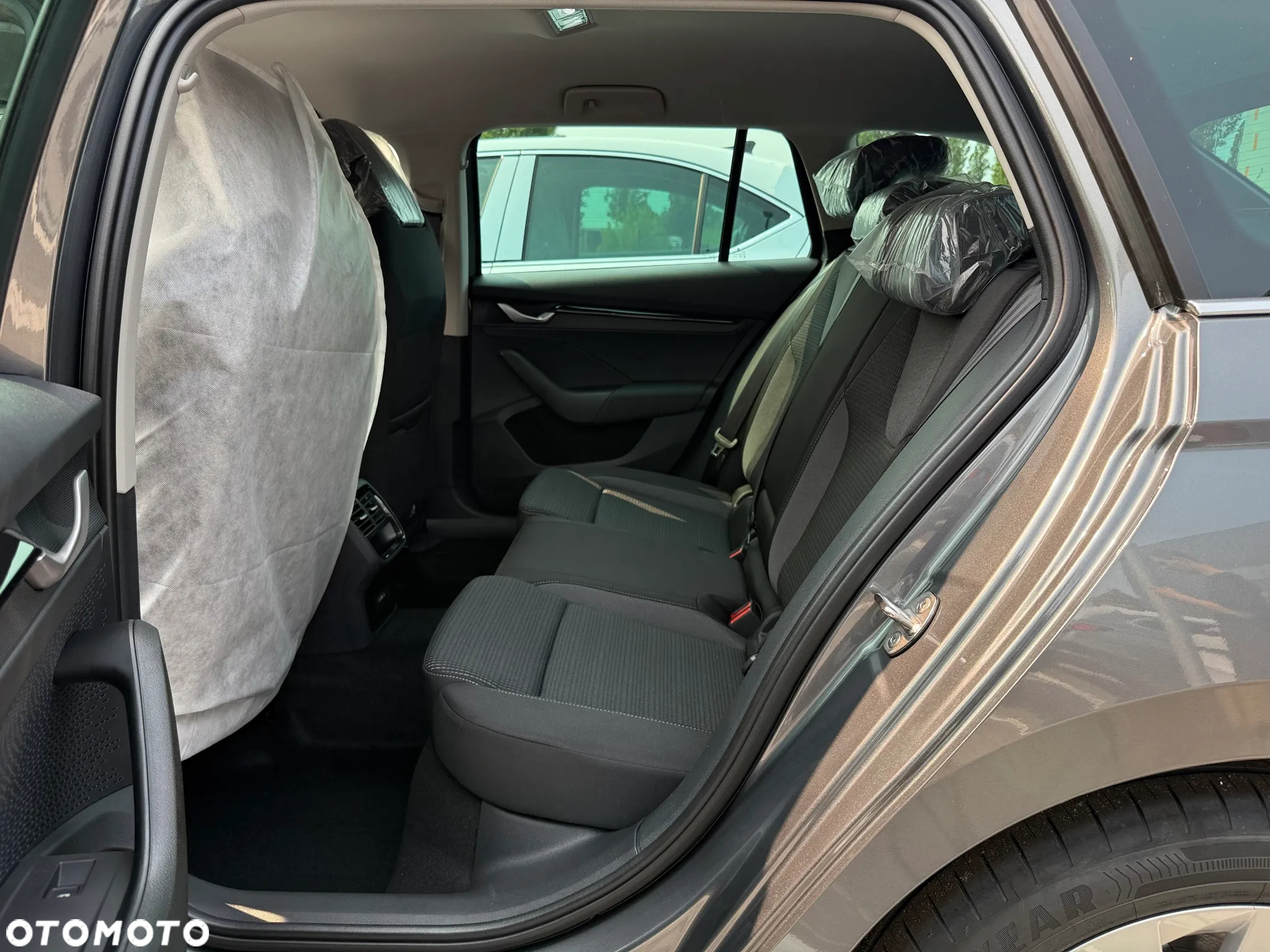 Skoda Octavia 2.0 TDI Sportline DSG - 7