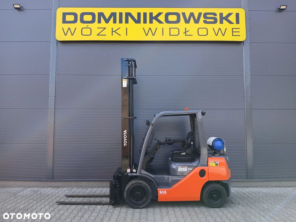 Toyota 02-8FGF25 - 10