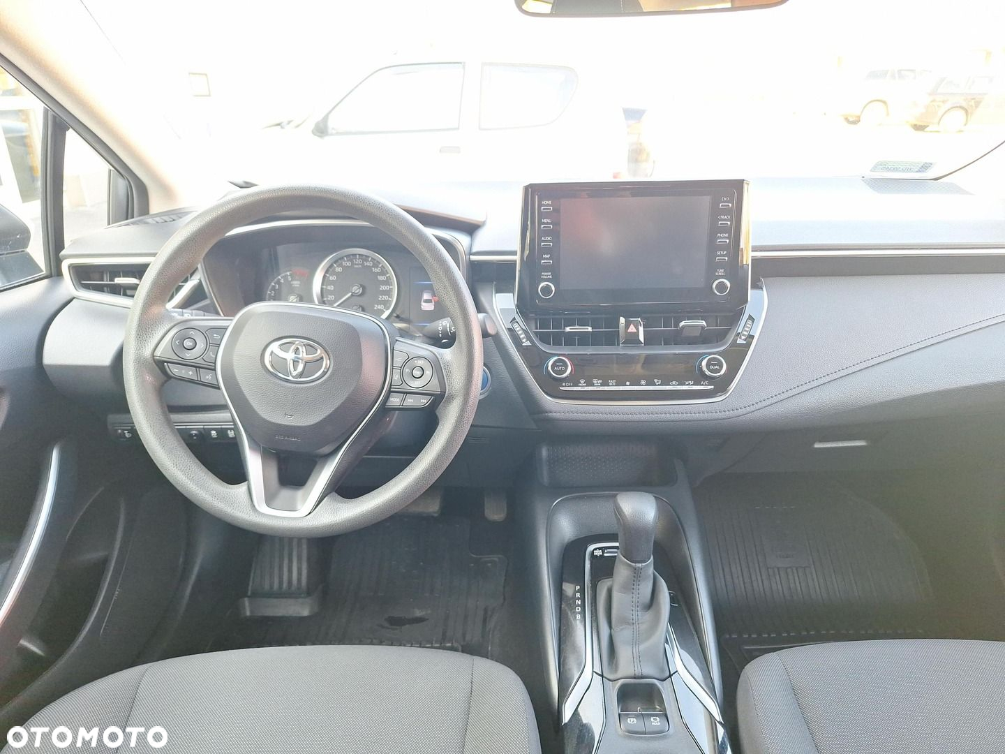 Toyota Corolla - 11