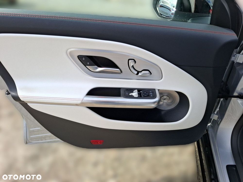 Mercedes-Benz CLA 200 mHEV 8G-DCT - 17