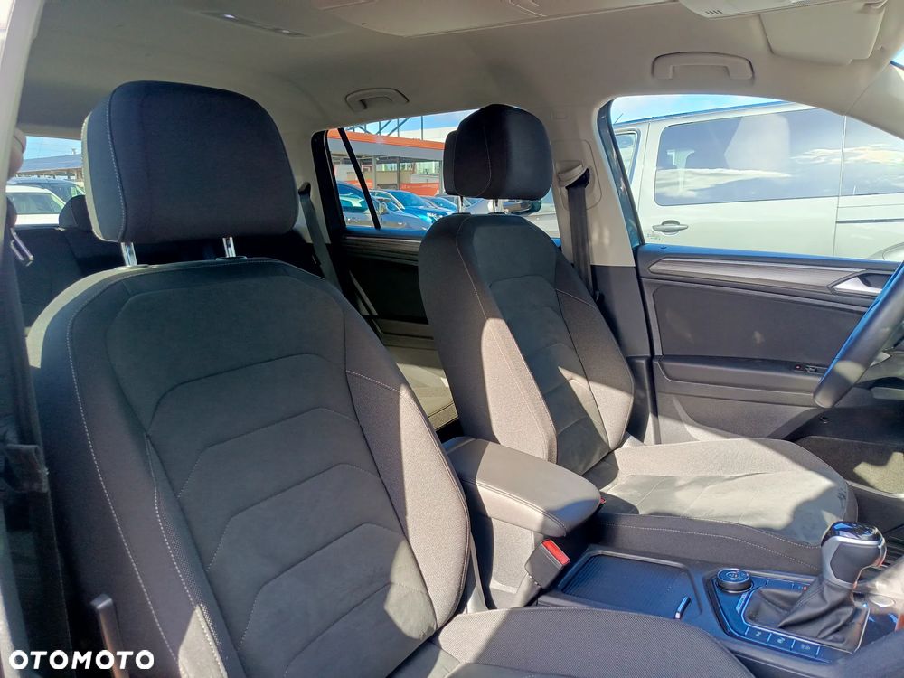 Volkswagen Tiguan 2.0 TDI SCR 4Mot Elegance DSG - 18