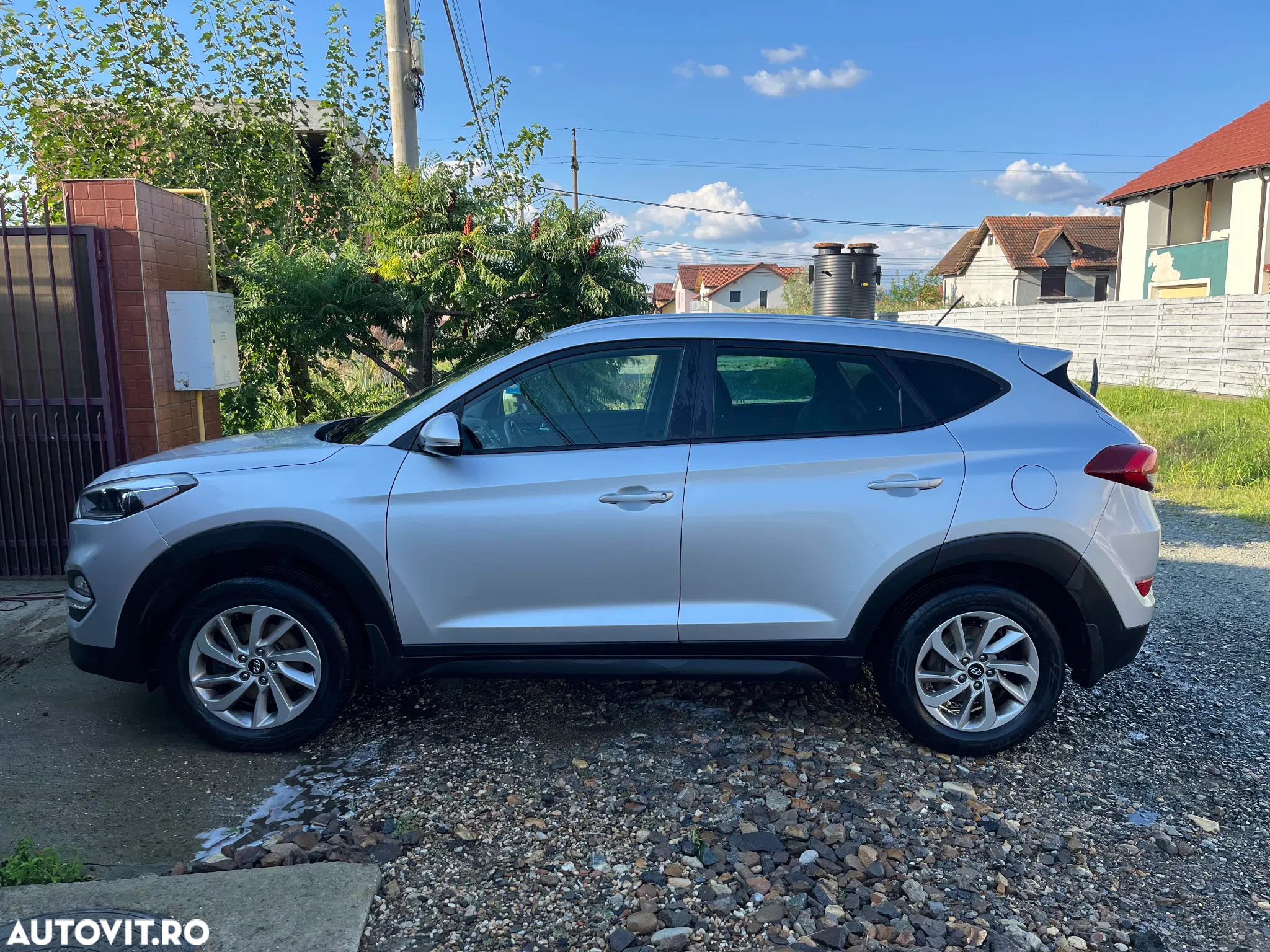 Hyundai Tucson 1.6 GDI 2WD 6MT ISG Style - 11
