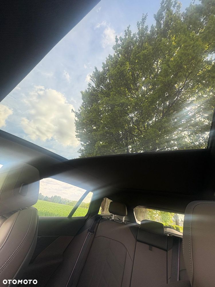 BMW Seria 5 520d xDrive mHEV M Sport - 11