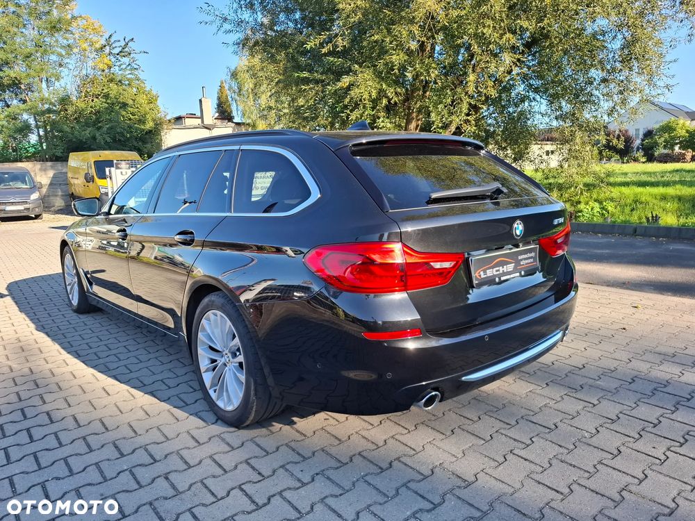 BMW Seria 5 518d Luxury Line - 35