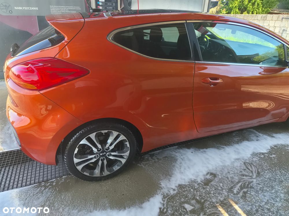 Kia Ceed 1.6 GDI L - 9