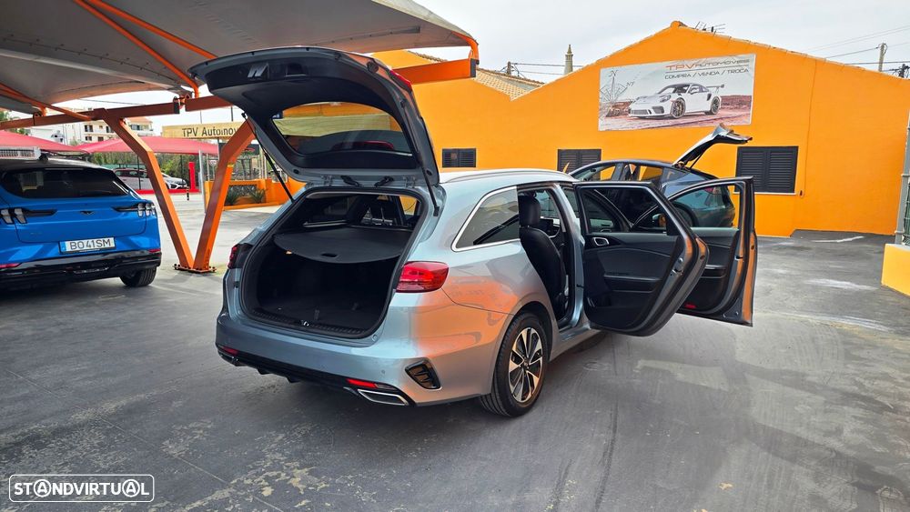 Kia Ceed SW - 22