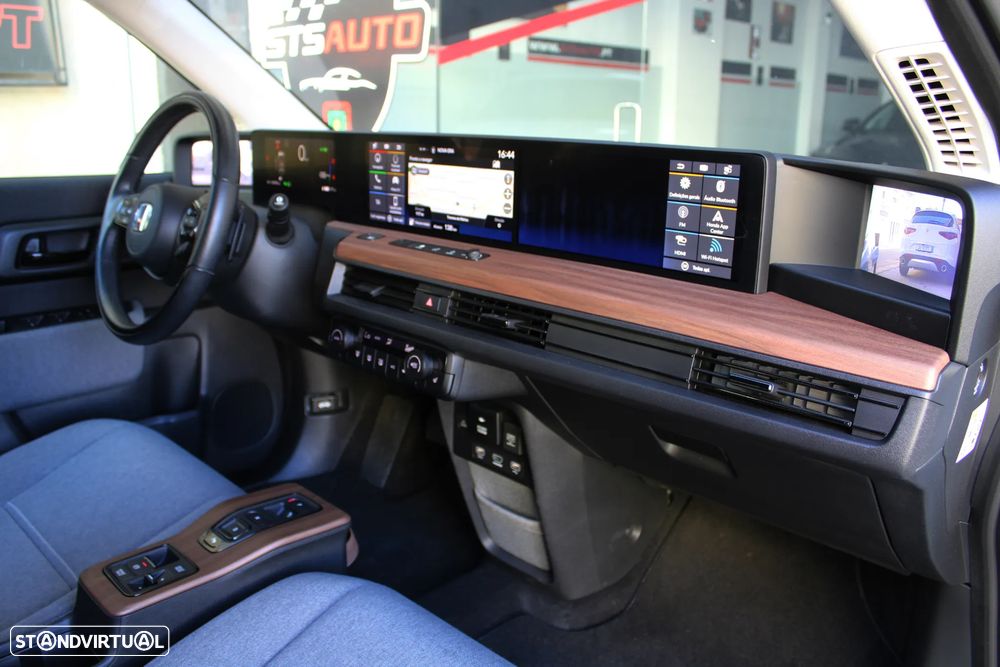Honda e Advance - 32