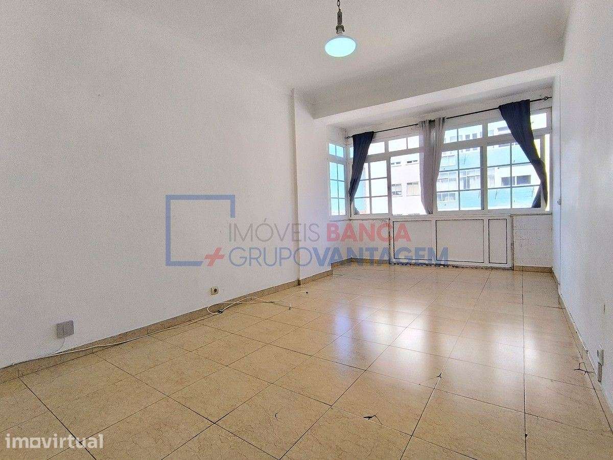 Apartamento T3 Mina de Água - Amadora - Grande imagem: 2/30