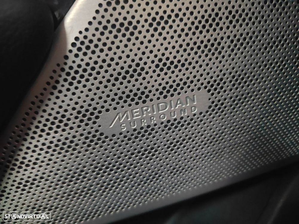 Land Rover Range Rover Velar 2.0 D R-Dynamic HSE - 33