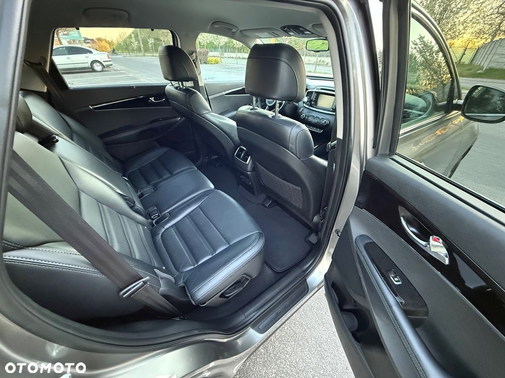 Kia Sorento 2.4 GDI L - 24