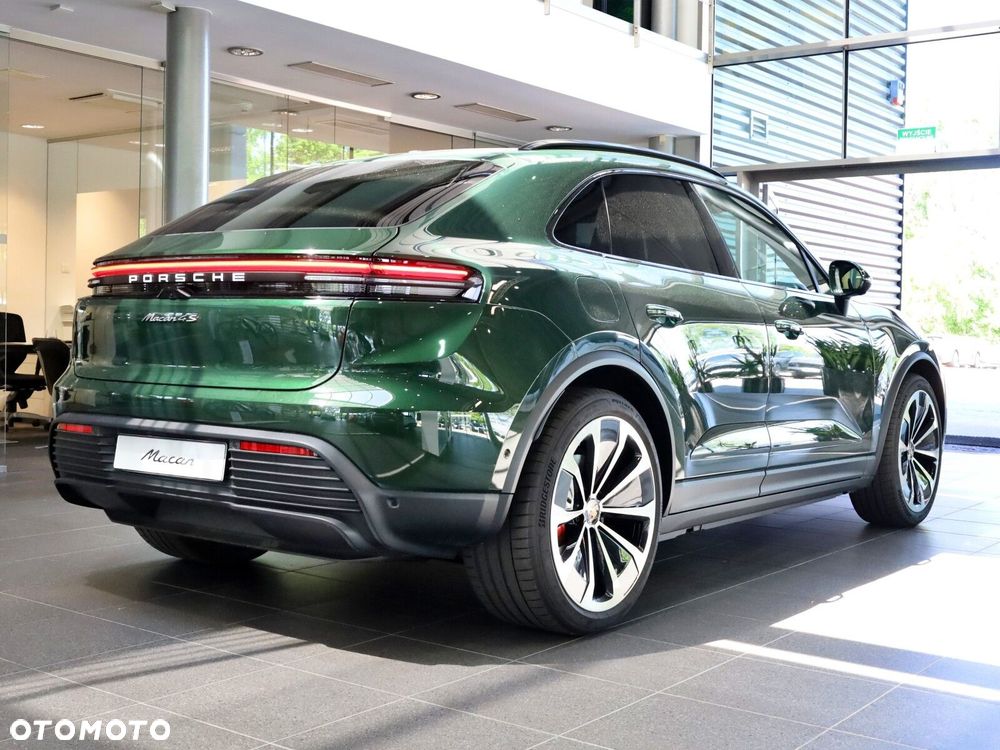 Porsche Macan - 8
