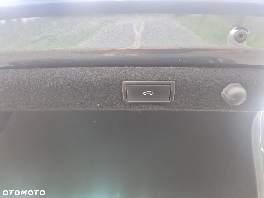 Skoda Superb 2.0 TDI SCR 4x4 Style DSG - 16