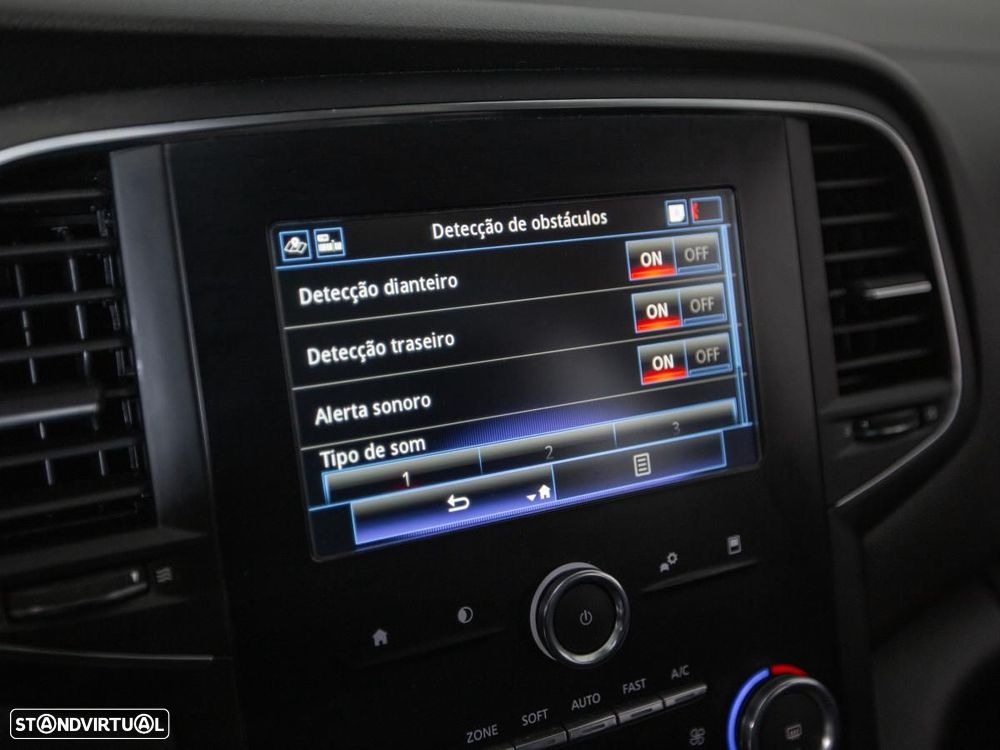 Renault Mégane Sport Tourer 1.5 Blue dCi Limited - 25