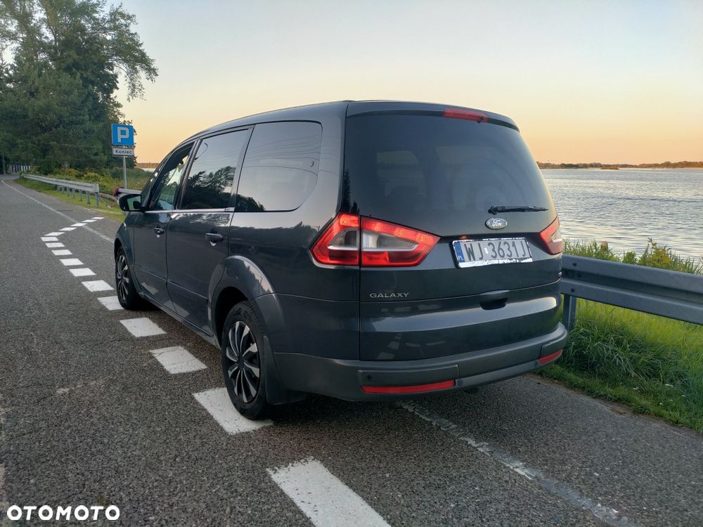 Ford Galaxy - 7