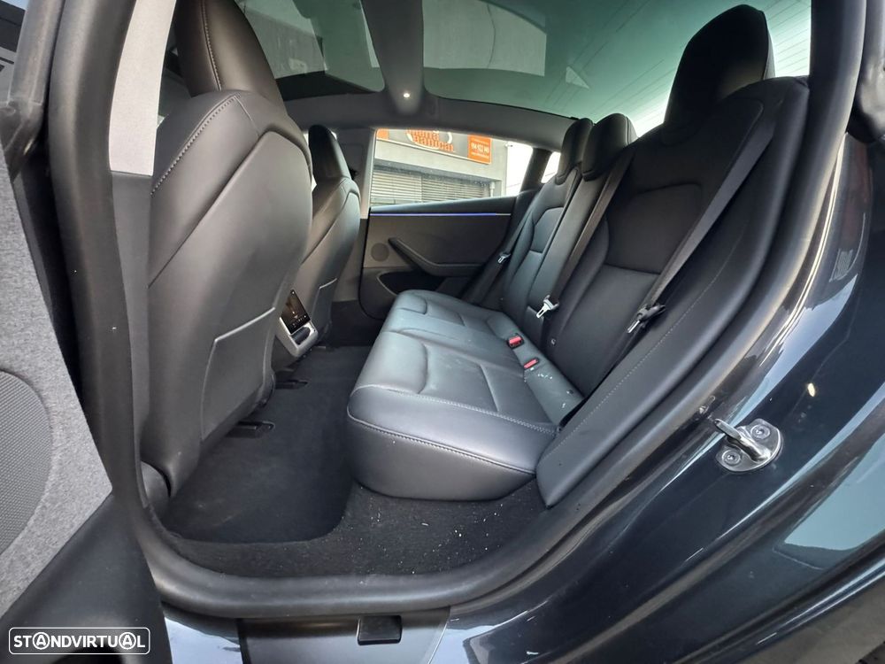 Tesla Model 3 Long Range Tração Traseira - 10