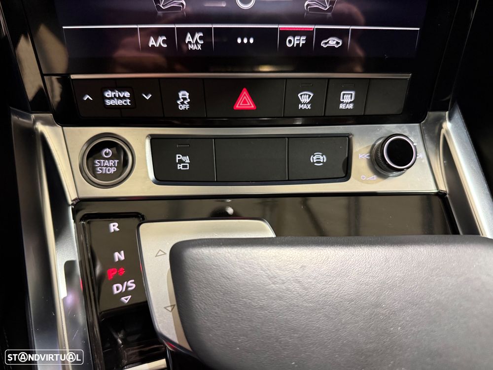 Audi Q8 e-Tron Sportback 50 quattro S line - 28