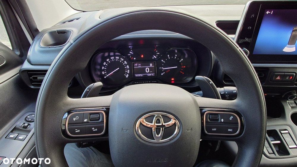 Toyota Proace City - 11