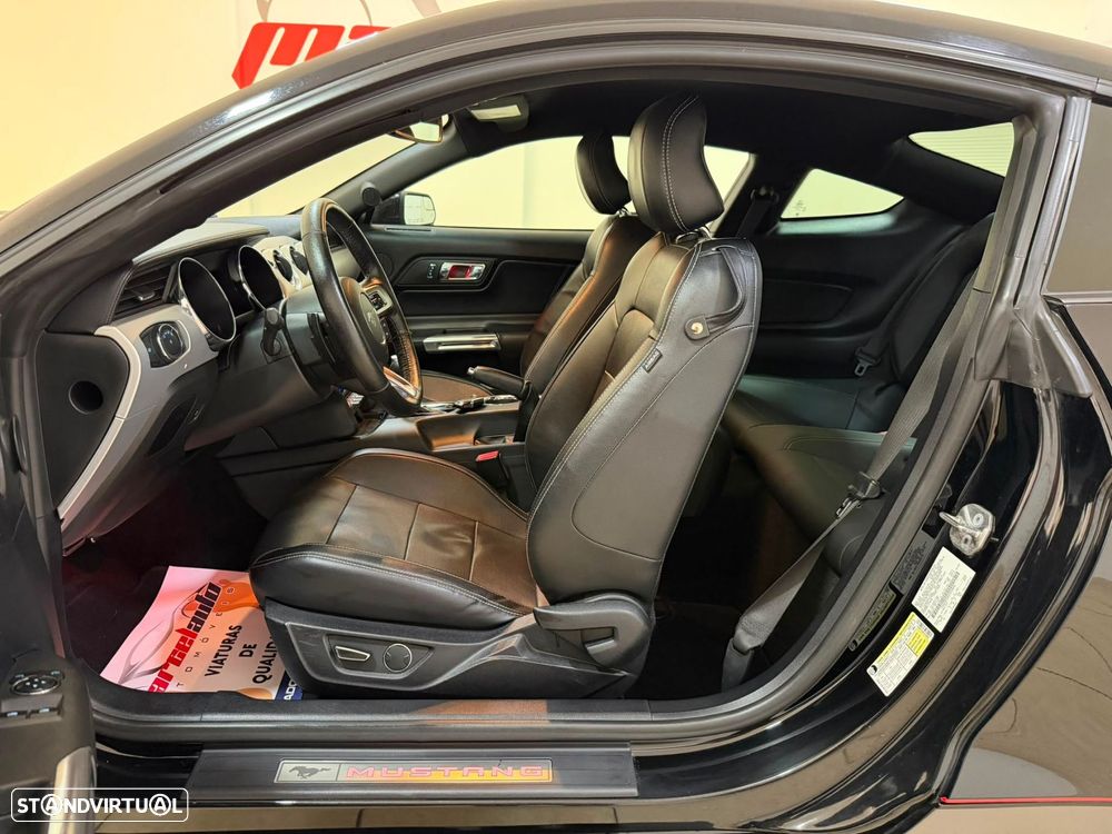 Ford Mustang 2.3i EcoBoost Aut. - 17