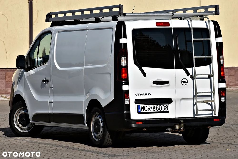 Opel Vivaro - 30