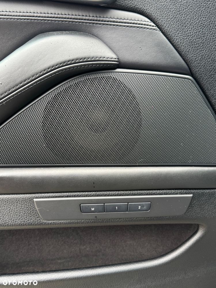 BMW Seria 5 M550d xDrive - 20