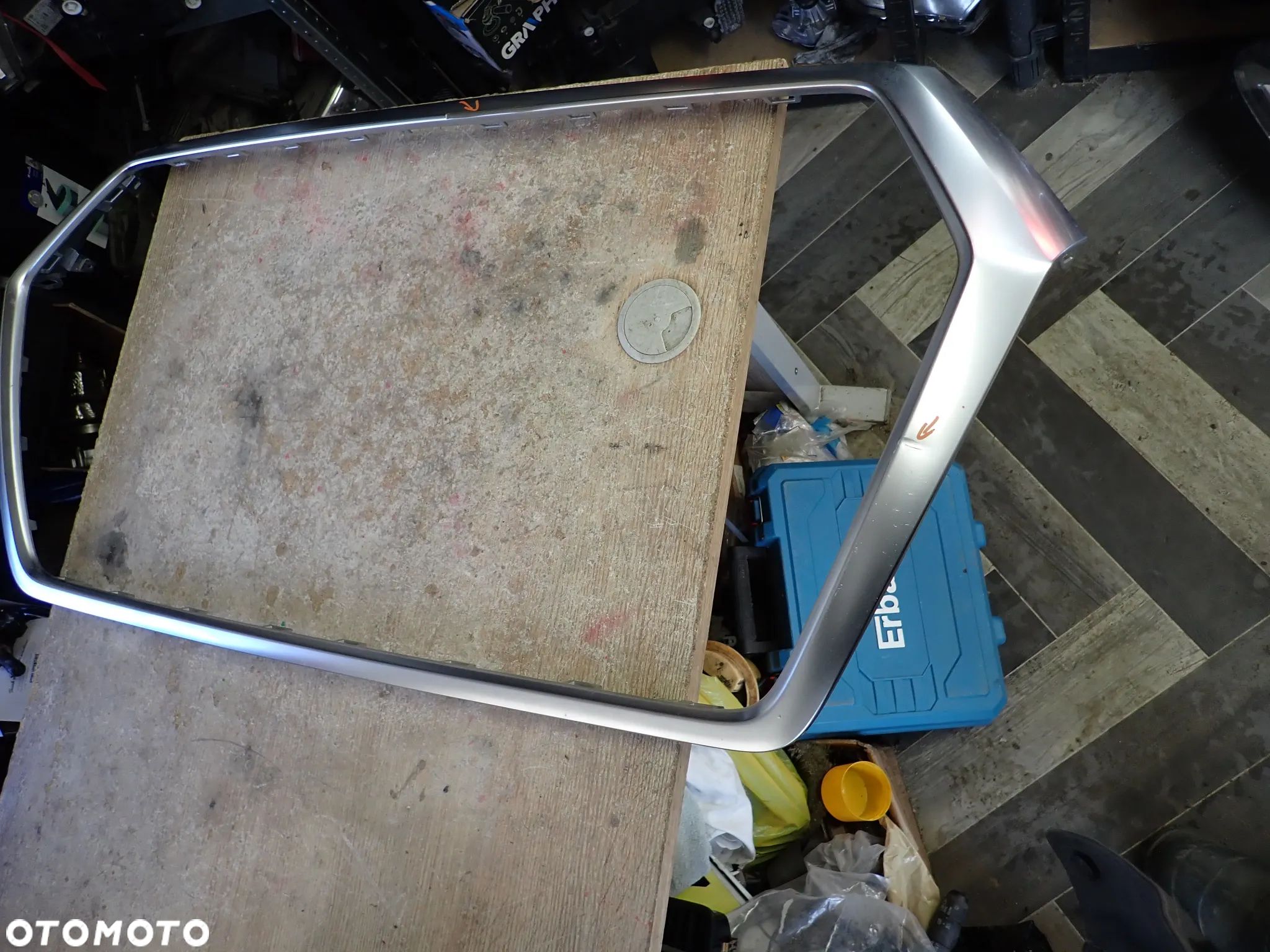 AUDI Q7 LIFT 4M0853651 RAMKA GRILLA - 1