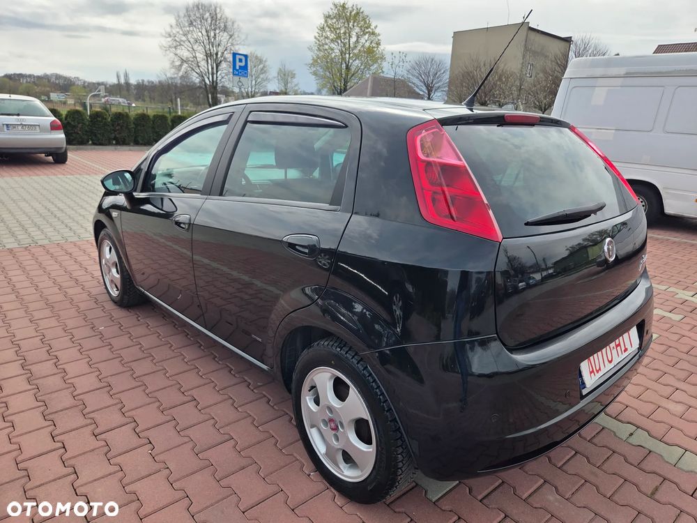 Fiat Grande Punto 1.4 8V Emotion - 10