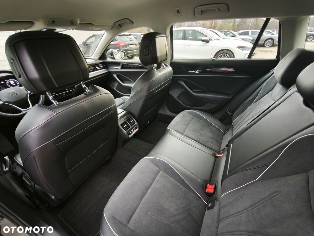 Volkswagen Passat - 18