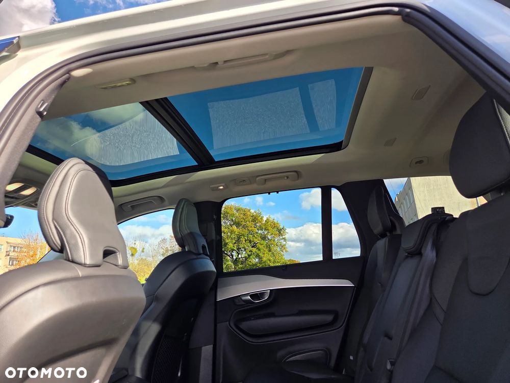 Volvo XC 90 - 17