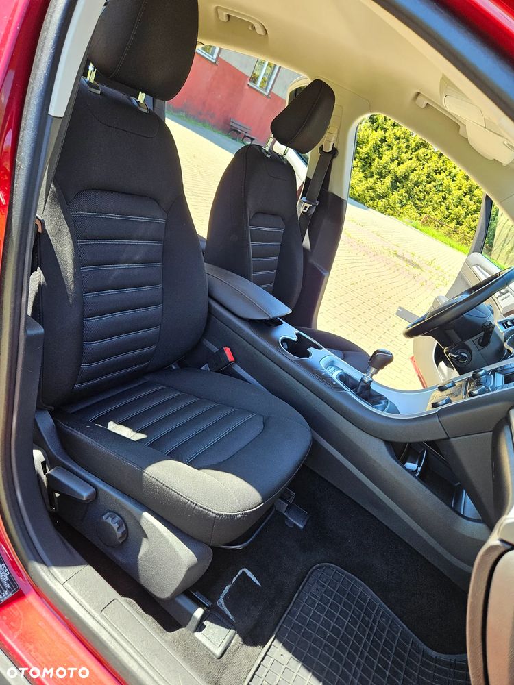 Ford Mondeo 1.5 EcoBoost Ambiente Plus - 28