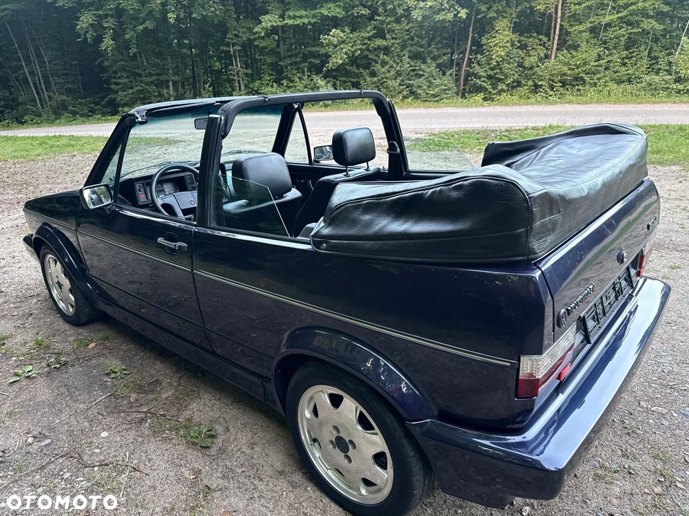 Volkswagen Golf - 2
