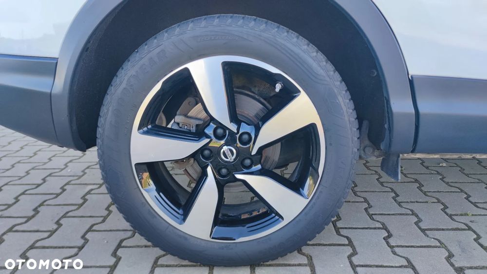 Nissan Qashqai 1.2 DIG-T Acenta - 26