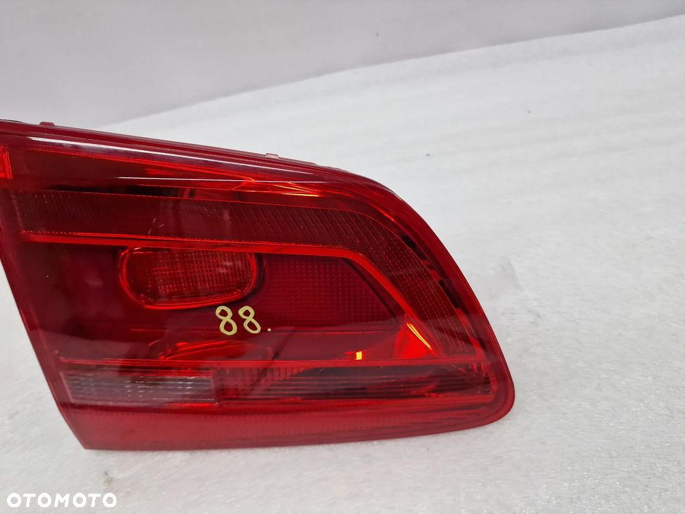 VW TOURAN 1T0 10- LEWA LAMPA TYLNA TYLNIA TYŁ W KLAPĘ , NR 1T0945093 , NR AUKCJI LMT88 - 3