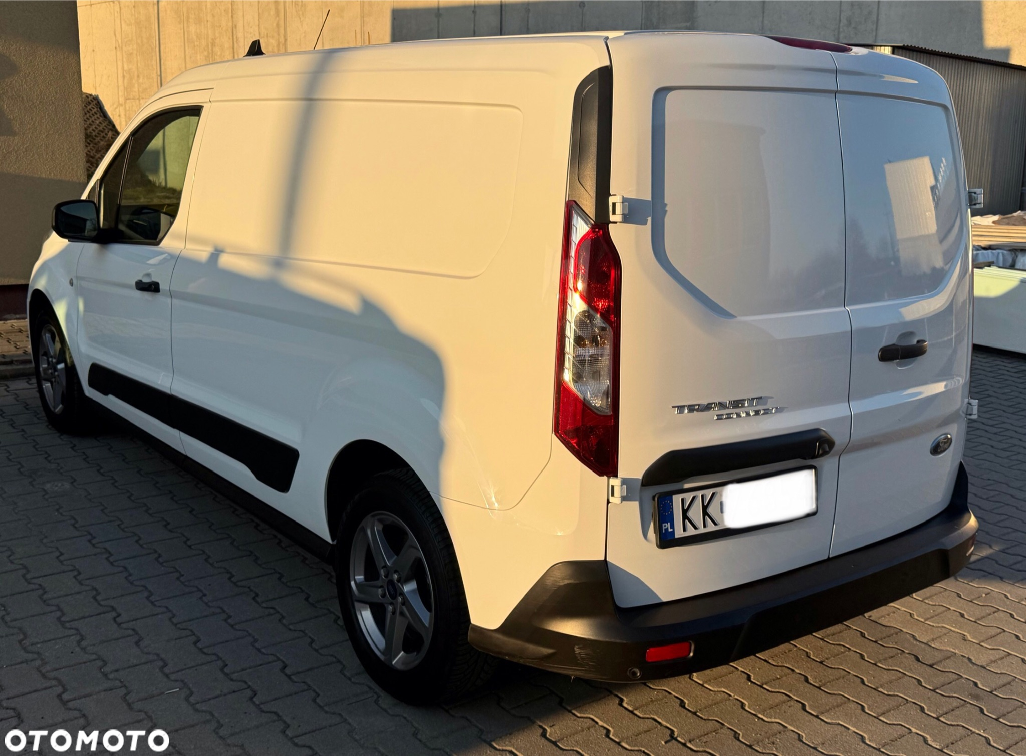 Ford Transit Connect - 8